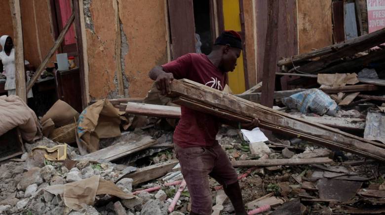 Έφτασαν τους 1.000 οι νεκροί από τον τυφώνα Μάθιου στην Αϊτή