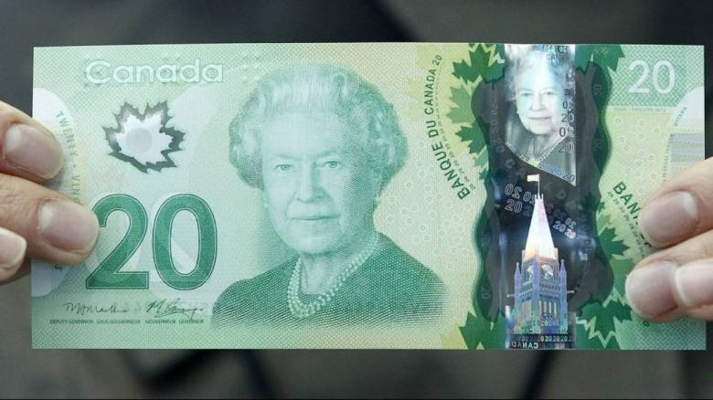 Αυξάνεται η χρήση των πλαστικών χαρτονομισμάτων