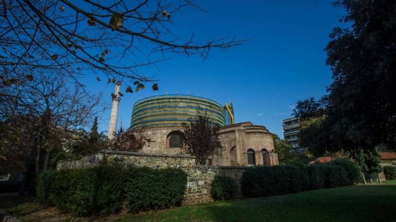 Σε εξέλιξη οι έρευνες της αστυνομίας για περιστατικό πυροβολισμών στο κέντρο της Θεσσαλονίκης