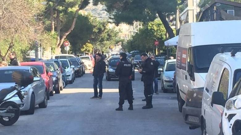 Νέα στοιχεία για τους δύο νεκρούς ηλικιωμένους στην Αργυρούπολη (pics&vid)