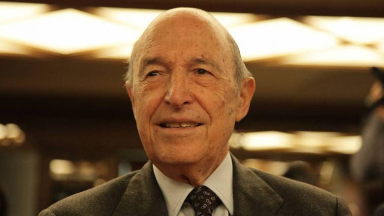 Έξοδο από την κρίση το 2030 «βλέπει» ο Σημίτης