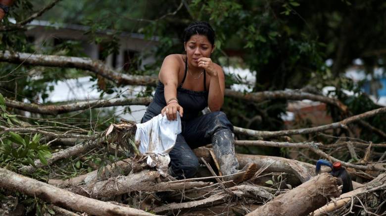 Κολομβία: Μεγαλώνει ο κατάλογος των νεκρών (pics&vid)