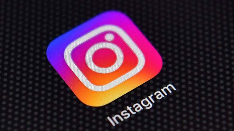 Το Instagram η επιβλαβέστερη εφαρμογή για τους νέους (vid)