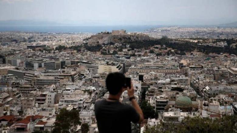 Καυτός ΕΝΦΙΑ με τρικ στους συντελεστές – Τι αλλάζει στους φόρους ακινήτων