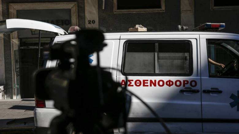 Ρεμβάζει από το δωμάτιο του Αλέξη Τσίπρα ο Αλέκος Φλαμπουράρης (pic)