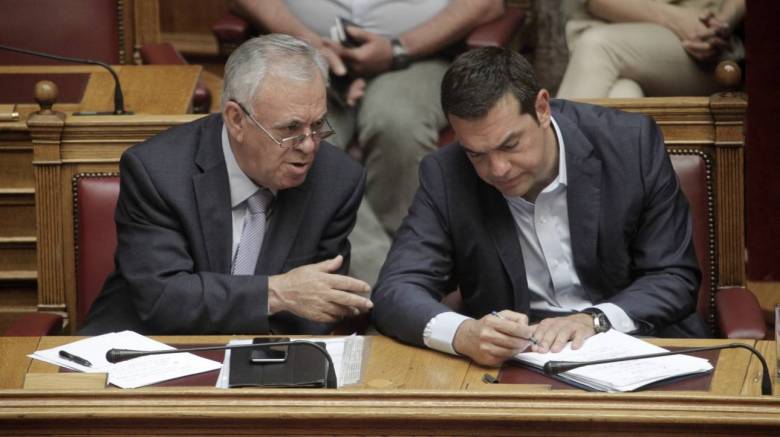 Η Ελλάδα θα ζητήσει να γίνει μέλος της τράπεζας των BRICS - Τι σημαίνει αυτό