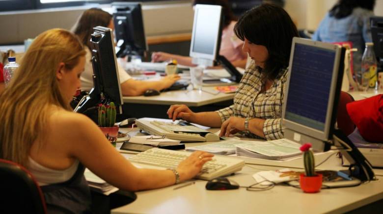 Φορολογικές δηλώσεις 2017: Η παράταση τελειώνει - 300.000 παραμένουν εκτός Taxisnet