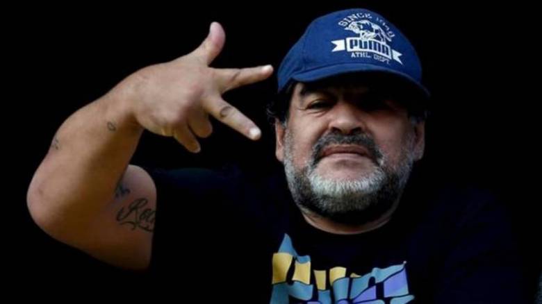 Ο Μαραντόνα είναι έτοιμος να ντυθεί στρατιώτης και να πολεμήσει για τον Μαδούρο