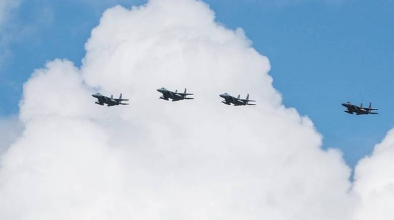 Ιαπωνία: Μαχητικά έκαναν κοινές ασκήσεις με αμερικανικά βομβαρδιστικά