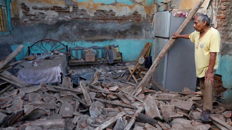 Αυξάνονται οι νεκροί από τον φονικό σεισμό στο Μεξικό (pics)