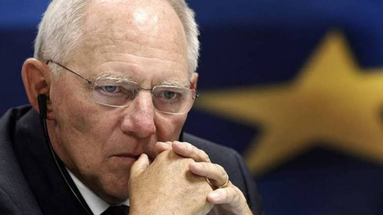 Στήριξη Σόιμπλε στα σχέδια της ΕΚΤ για τα κόκκινα δάνεια