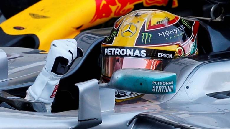 F1: Οδηγώντας στην πίστα της Σουζούκα και το Ιαπωνικό Grand Prix (vids)