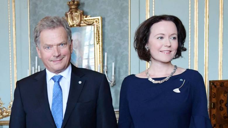 Μπαμπάς στα 69 του χρόνια ο πρόεδρος της Φινλανδίας (pics)