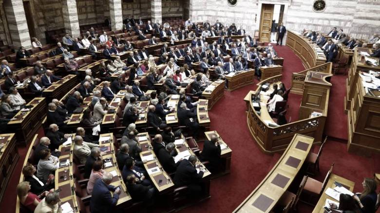 Κυβερνητικές πηγές για ταυτότητα φύλου: Νίκη της προόδου έναντι της συντήρησης και του σκοταδισμού