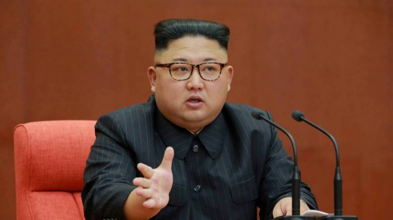 «Ικετεύει για πόλεμο»: Η Βόρεια Κορέα εκλαμβάνει ως απειλή το ταξίδι Τραμπ στην Ασία