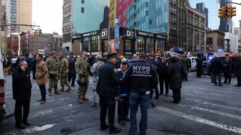 Μπαγκλαντές: Η αστυνομία αναζητά συγγενείς και φίλους του δράστη της επίθεσης στο Μανχάταν