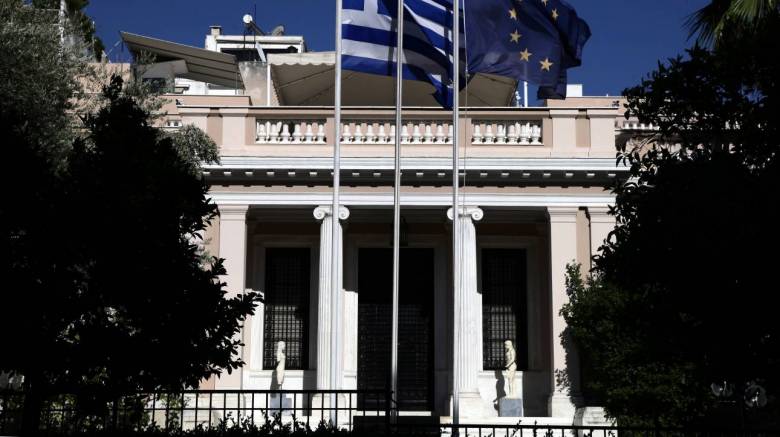 Μυτιλήνη: «Βέλη» κυβερνητικών κύκλων κατά του δημάρχου του νησιού