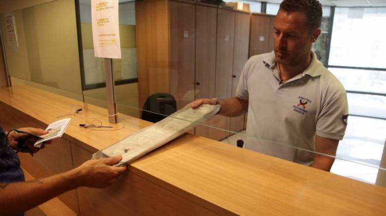 Πάσχα 2018: Ξεκίνησε η επιστροφή πινακίδων, αδειών οδήγησης και κυκλοφορίας ενόψει εορτών