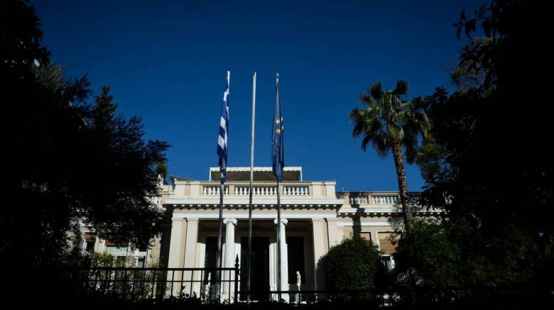 Δριμεία επίθεση Μαξίμου στον Μητσοτάκη για τις επενδύσεις