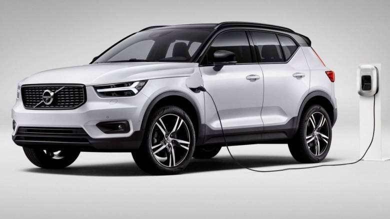 H Volvo παρουσίασε το υβριδικό XC40 T5 Twin Engine με κινητήρα 1.500 κυβικών και 250 ίππους