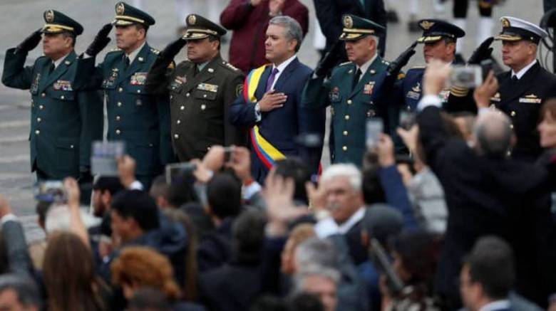 Ο Ιβάν Ντούκε ορκίστηκε πρόεδρος της Κολομβίας