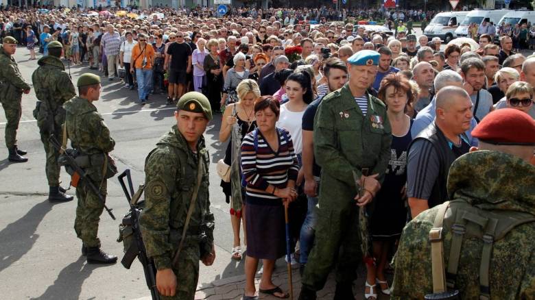 Κριμαία: Χιλιάδες εγκαταλείπουν τα σπίτια τους λόγω βιομηχανικής ρύπανσης
