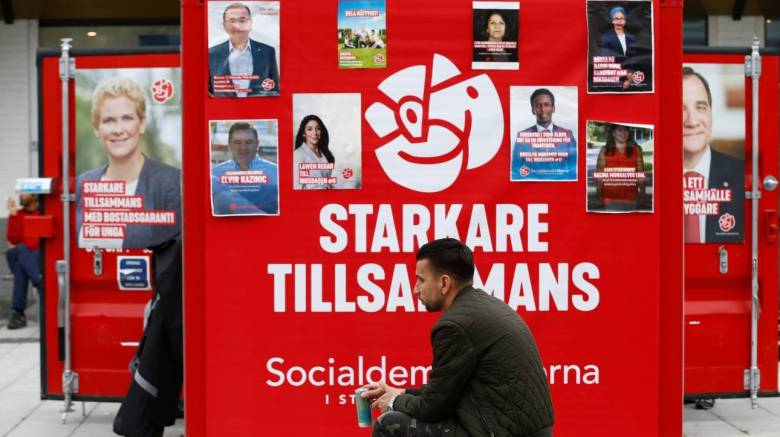 Στις κάλπες οι Σουηδοί για τις αμφίρροπες βουλευτικές εκλογές