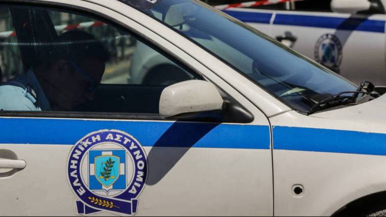 Ρόδος: Χειροπέδες σε ανήλικους που αγόρασαν πλαστά χαρτονομίσματα από το διαδίκτυο