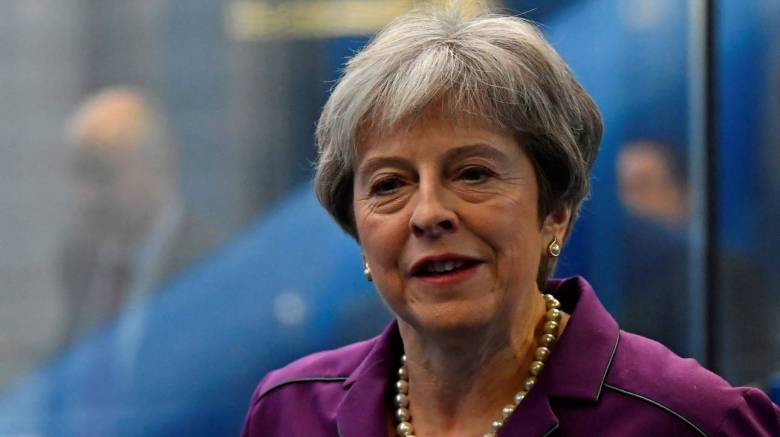 Brexit: Καλεί σε συσπείρωση τους Συντηρητικούς η Τερέζα Μέι