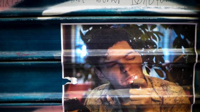 Υπόθεση Ζακ Κωστόπουλου: «Κλώτσησα το τζάμι για να μην κοπεί» λέει ο κατηγορούμενος μεσίτης