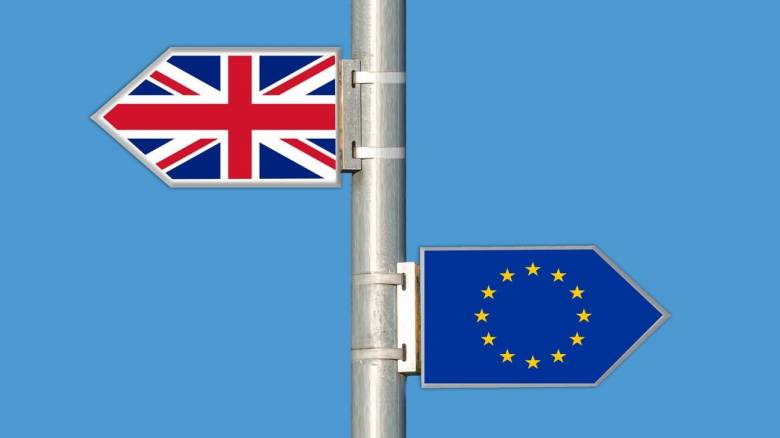 Brexit: Τι θα ισχύσει για τη διαμονή Ευρωπαίων στη Βρετανία μετά το «διαζύγιο»