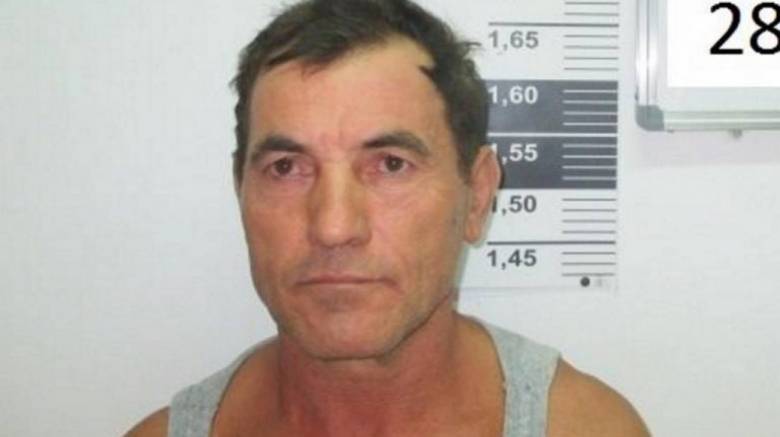 Ρόδος: Στη δημοσιότητα οι φωτογραφίες του 55χρονου που συνελήφθη για αποπλάνηση ανηλίκων