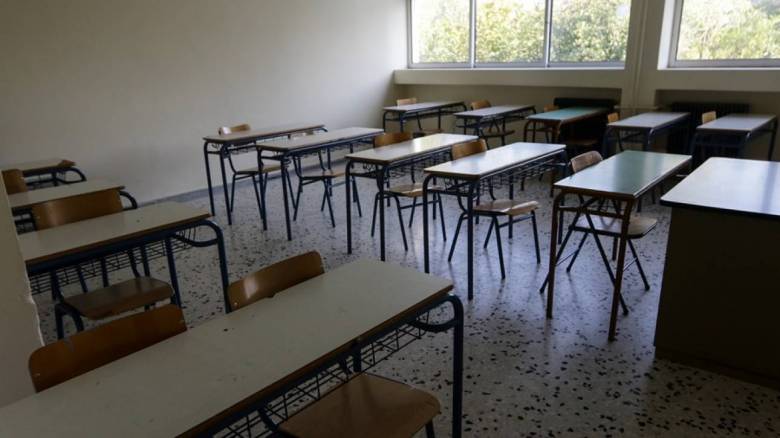 Ξύλο, τραυματίες και συλλήψεις σε σχολείο στην Αλεξανδρούπολη