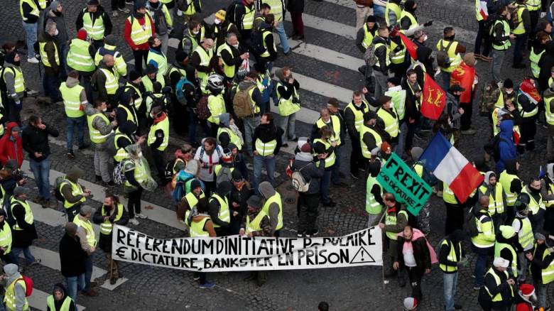 Fake news και κίτρινα γιλέκα