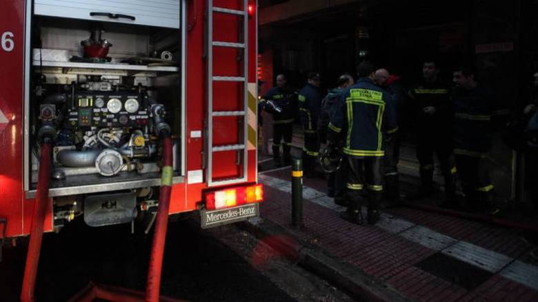 Τραγωδία στη Θεσσαλονίκη: Ανήλικος έχασε τη ζωή του από πτώση σε φωταγωγό