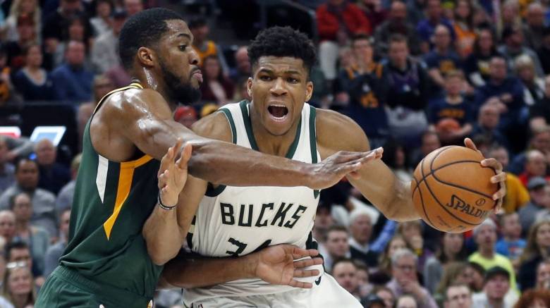 NBA: Άλλη μια εντυπωσιακή εμφάνιση από τον Γιάννη Αντετοκούνμπο εναντίον των Τζαζ