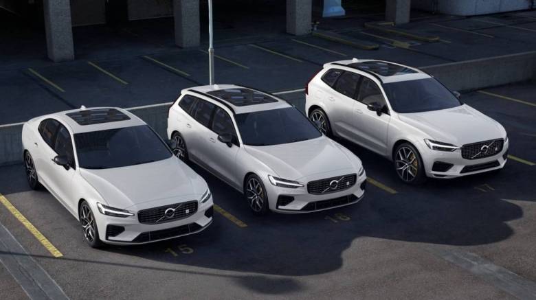 Τα υβριδικά Volvo XC60 και V60 αποκτούν εκδόσεις Polestar Engineered με 420 ίππους