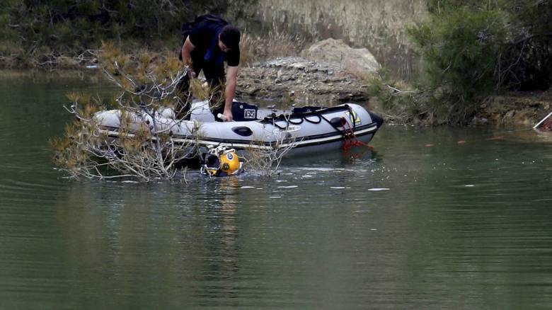 Serial killer στην Κύπρο: Εντοπίστηκε βαλίτσα στην Κόκκινη Λίμνη