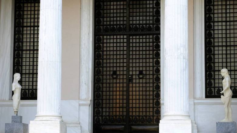 Κυβερνητικές πηγές: Τι ισχύει με τα αντίμετρα μετά την κατάργηση της μείωσης του αφορολόγητου