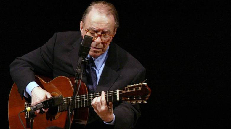 Πέθανε ο «θρύλος» της μπόσα νόβα, Ζοάο Ζιλμπέρτο