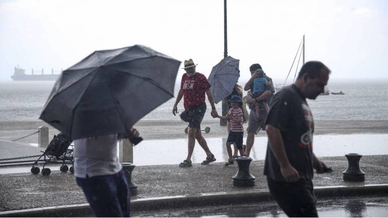 Κακοκαιρία: Μία νεκρή και δύο τραυματίες στη Χαλκιδική