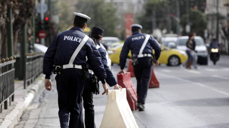 Κυκλοφοριακές ρυθμίσεις στην παραλιακή λόγω έργων - Ποιες περιοχές να αποφύγετε