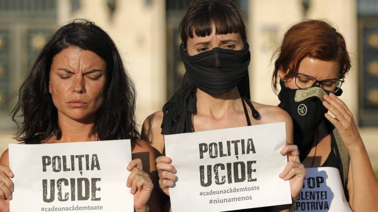 Ρουμανία: Ισόβια κάθειρξη για τους βιαστές μετά τη δολοφονία της 15χρονης