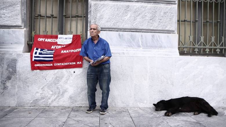 Συντάξεις: Ποιοι συνταξιούχοι θα λάβουν από 1.350 έως 30.000 ευρώ