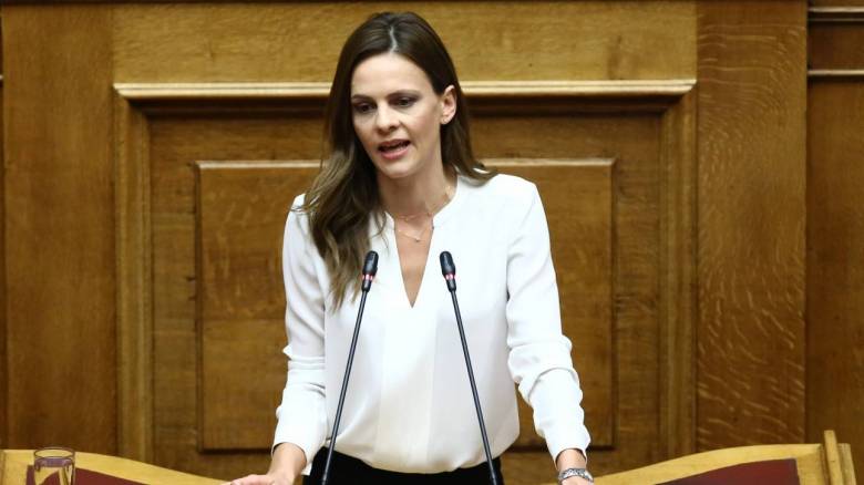 Αχτσιόγλου για ασφαλιστικό: Οι διευκρινίσεις επιβεβαιώνουν την κυβερνητική απάτη