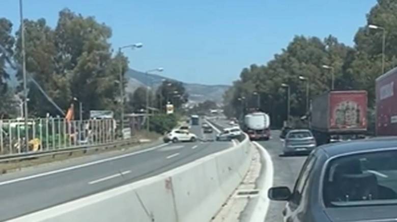 Τροχαίο στον Σκαραμαγκά: Οδηγούσε ανάποδα στη Λεωφόρο Αθηνών