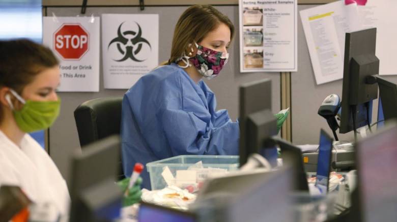 Κορωνοϊός: Ξεκίνησε μελέτη για ένα ελπιδοφόρο εμβόλιο - Η αναφορά του Τσιόδρα