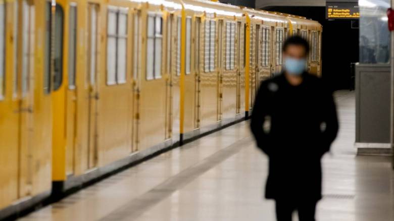 Κορωνοϊός: Σημαντική αύξηση του αριθμού των ημερήσιων θανάτων στη Γερμανία