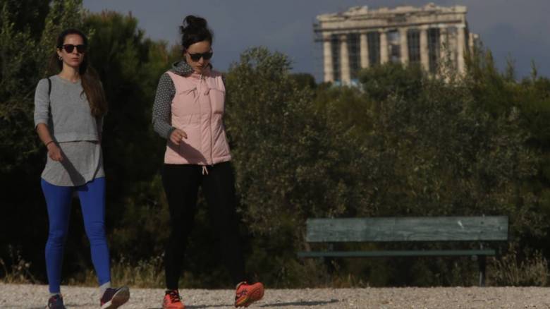 Κορωνοϊός: Σε ρυθμούς «επόμενης ημέρας» η κυβέρνηση