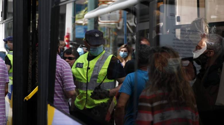 Άρση μέτρων: Άγχος, υπευθυνότητα και έλεγχοι - H πρώτη μέρα της νέας «κανονικότητας»